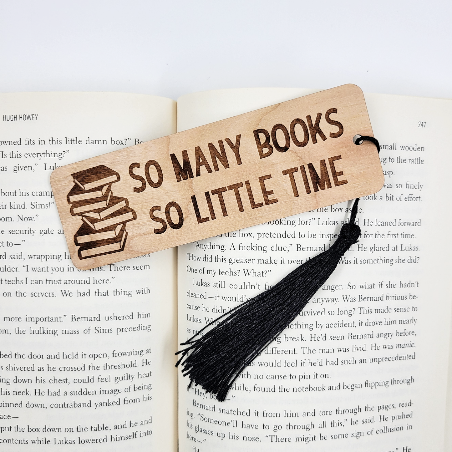 Bookmark-023: So Many Books (Wood)