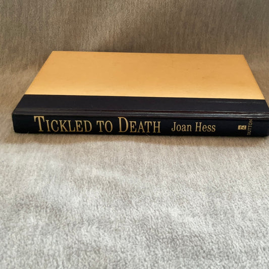 Hess, Joan: Tickled to Death - Claire Malloy Mysteries, #9 (1994)